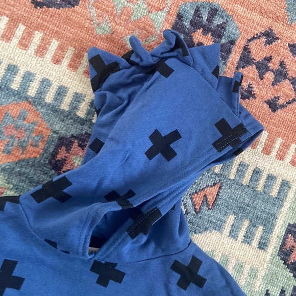 Beau Loves dino hooded sweatshirt blue black Swiss cross plus sign 3T - Picture 7 of 10